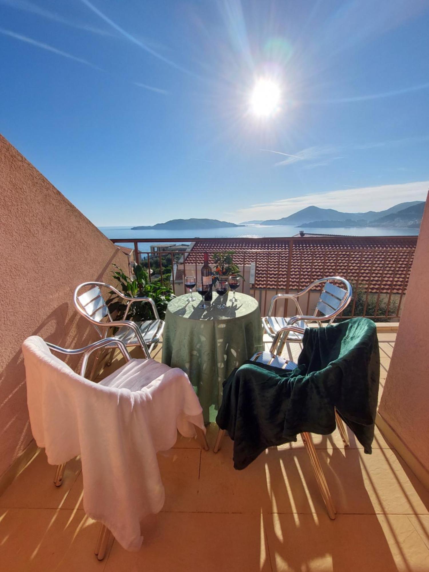 Dalex Apartment Budva