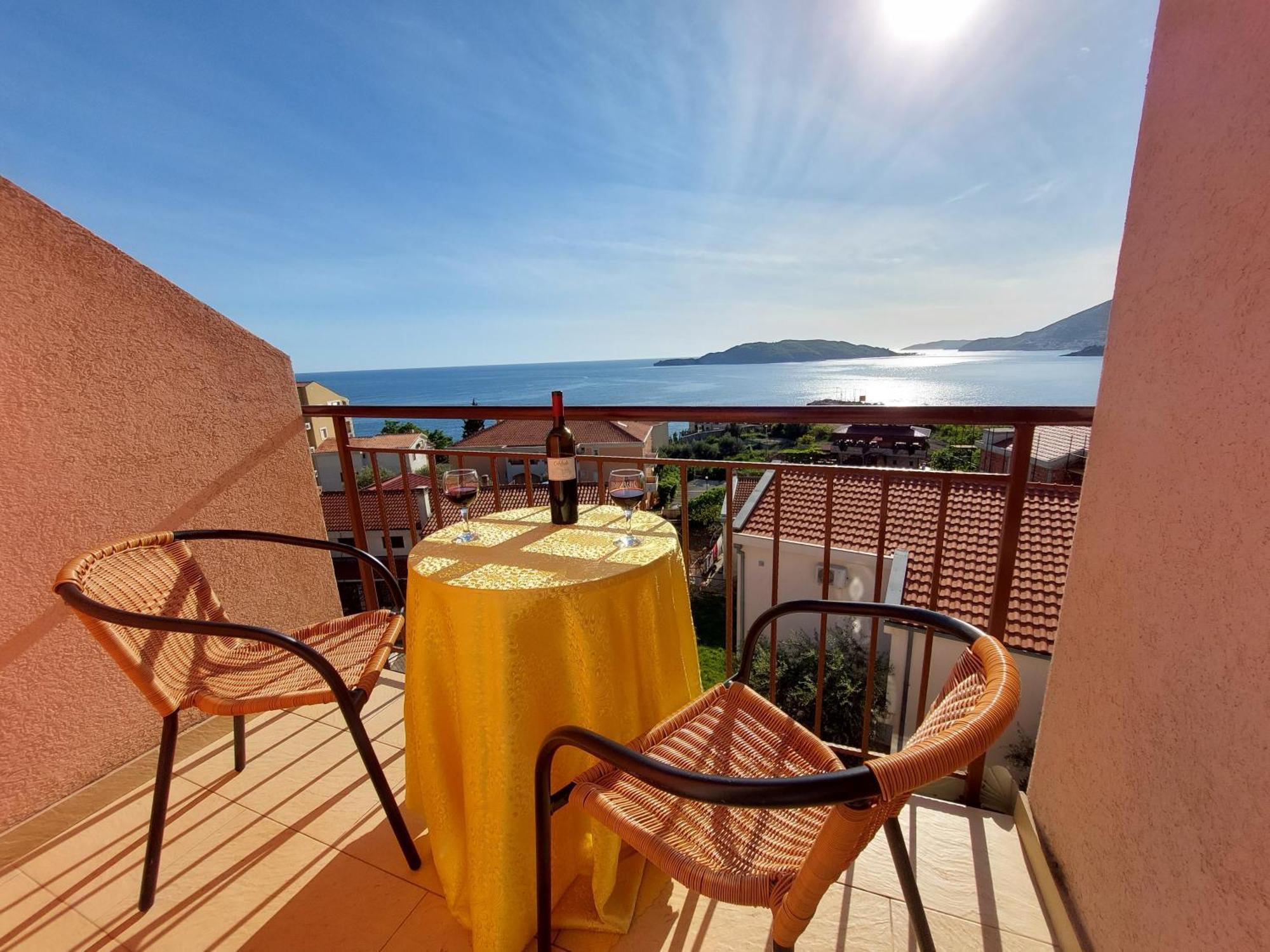 Apartment Dalex Budva
