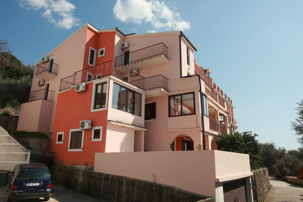 Dalex Apartment
